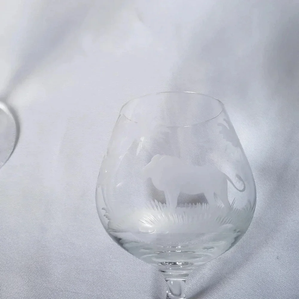 Set of 2 crystal brandy snifter glasses